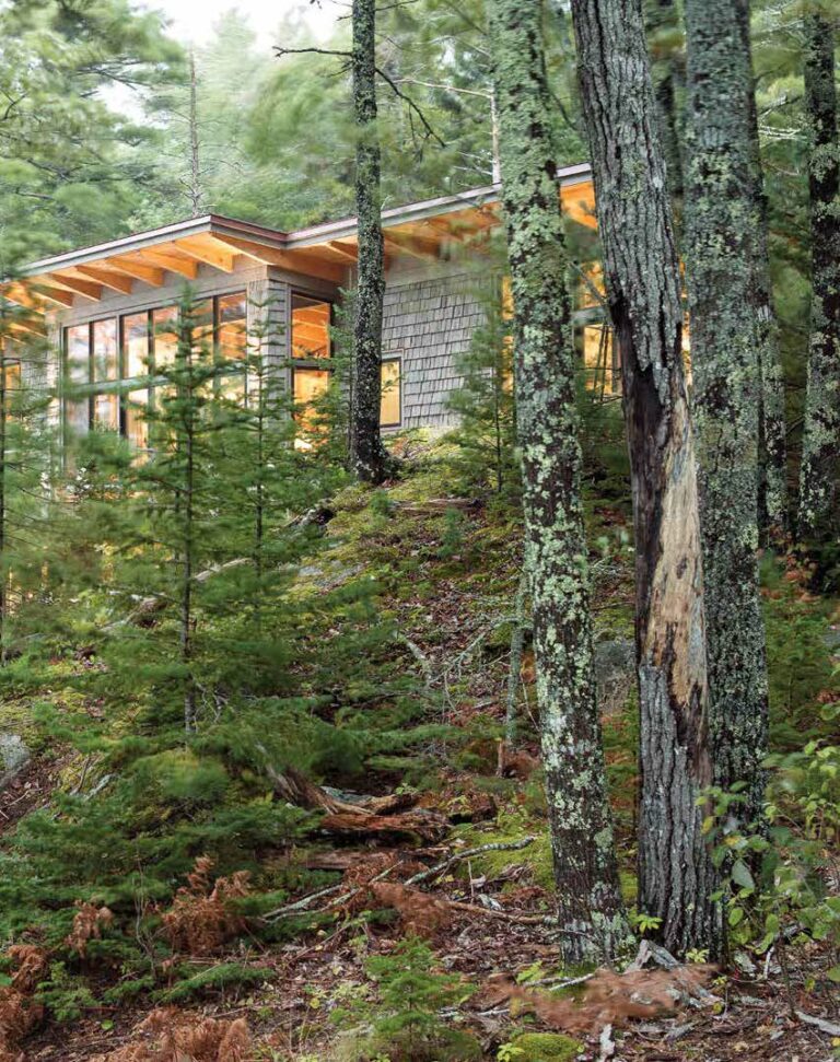MAINE HOME + DESIGN – Family Ties
