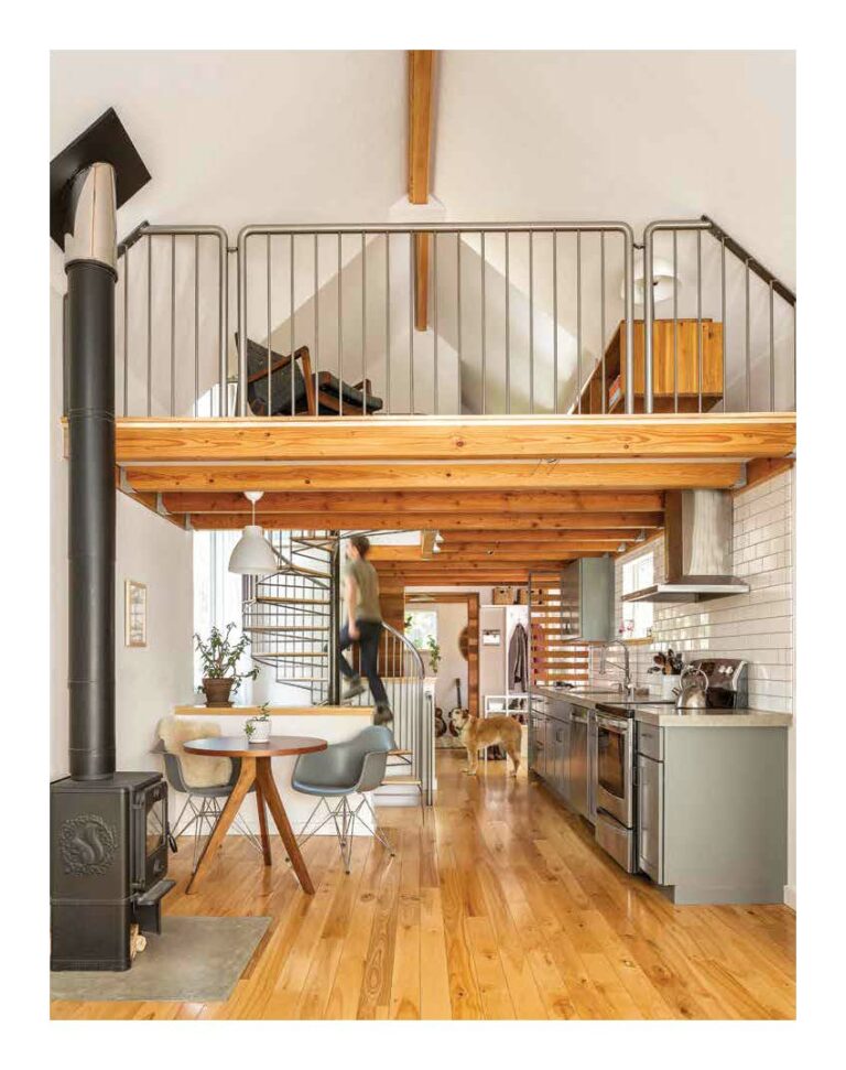 MAINE HOME + DESIGN – Small Wonder